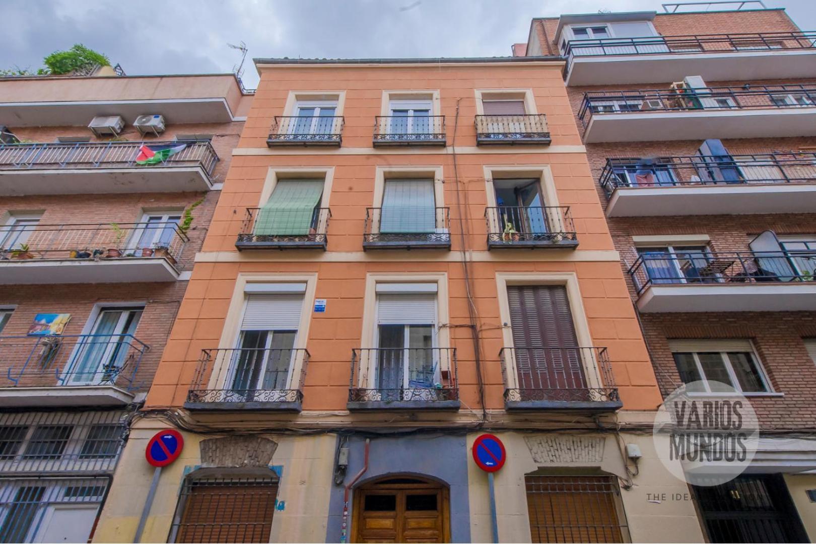 Comodidad Y Estilo Para 9 En Calle De Luciente E2, Madrid